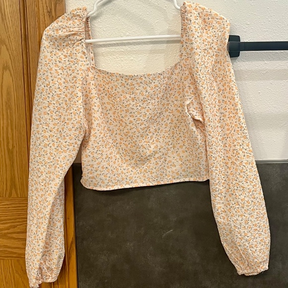 Elodie Yellow Dainty Floral Flower Balloon Sleeve Crop Top Blouse Medium - Picture 6 of 8